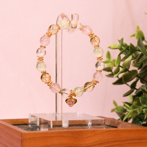 Intention 8mm Birth Flower - April (Daisy) Bracelet