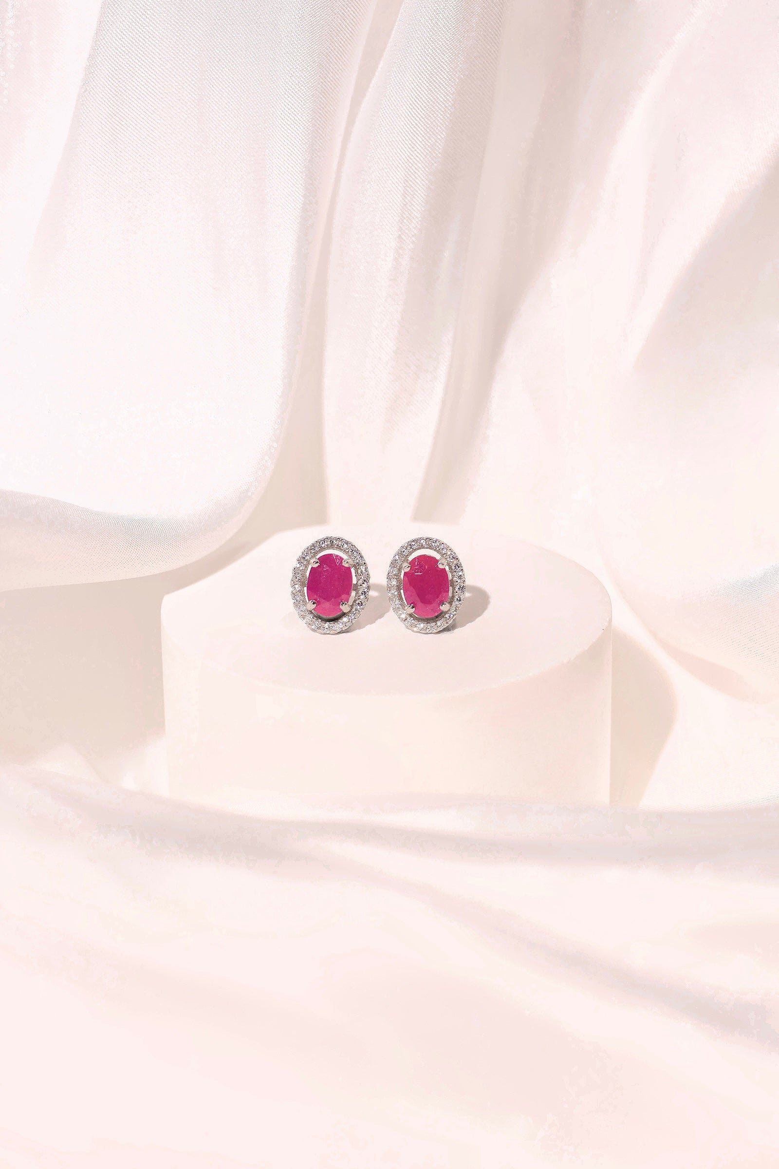 Xmas Exclusive - #11 Ruby Earring