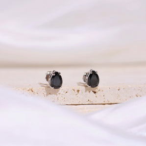 Xmas Exclusive - #2 Black Spinel Earring - Acrysty Co.